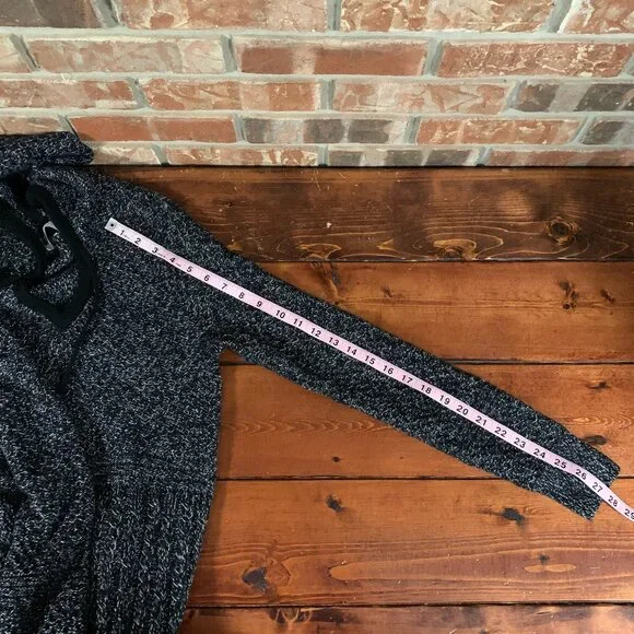 Athleta Black Marl Borealis 100% Merino Wool Women's Small Sweater Dress EUC - Picture 9 of 9